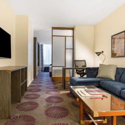 Chicago Hotel Collection - Magnificent Mile