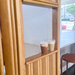 Nice aesthetic, mid coffee Nice aesthetic, mid coffee