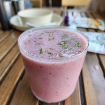 Yang’s Kitchen - Strawberry amazaki smoothie - Asian Fusion Near Me - Alhambra, California Yang’s Kitchen - Strawberry amazaki smoothie - Asian Fusion Near Me - Alhambra, California