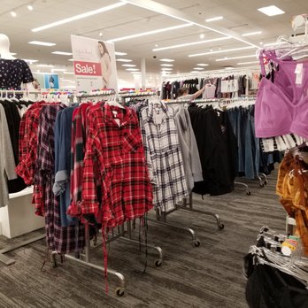 Target - Department Stores Near Me - Ontario, California