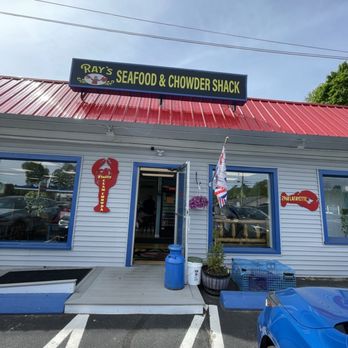 Ray's Seafood & Chowder Shack - LOVE - Seafood Near Me - Portsmouth, New Hampshire