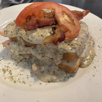Highland Morning - Hot Brown - Breakfast & Brunch Near Me - Louisville, Kentucky Highland Morning - Hot Brown - Breakfast & Brunch Near Me - Louisville, Kentucky