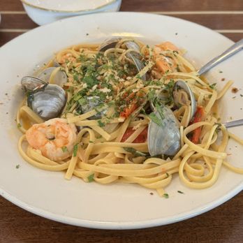 Bartlett's Fish Camp - Linguini with Clams and Shrimp. Very good. Suggest they include some toasted bread for dipping that juice or at least a straw. - Seafood Near Me - Michigan City, Indiana