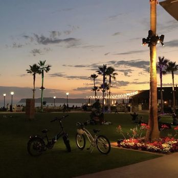 Hotel del Coronado, Curio Collection by Hilton - Sunset from hotel Grounds - Coronado, CA