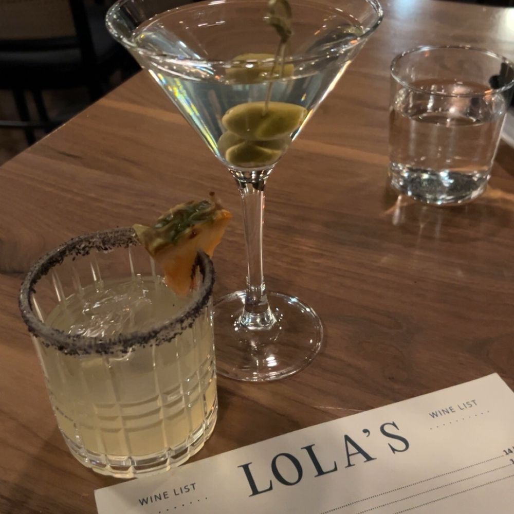 Carpenter Street - Cocktail Bars Near Me - Chicago, Illinois Carpenter Street - Cocktail Bars Near Me - Chicago, Illinois