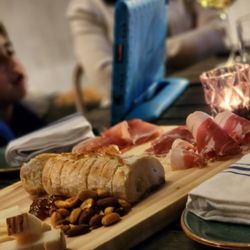 Pluck Wines - Great service and delicious appetizers and foods, The wine selection is perfect  Highly recommended!