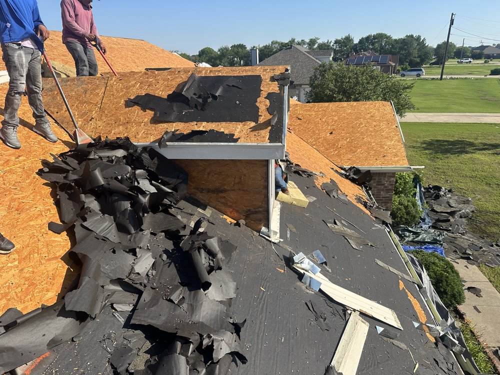 Slide of Redwood Roofing & Construction