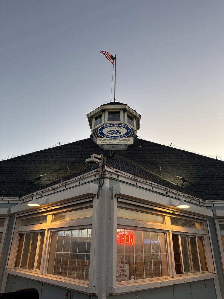 Imperial Beach Pier Logo