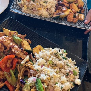 Folsom Palace - Combination plates - Chinese Near Me - Folsom, California