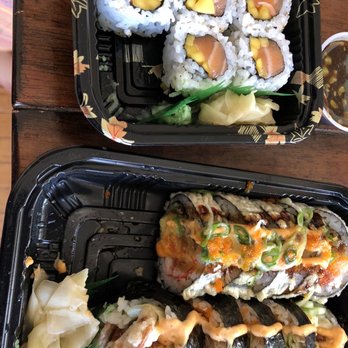 Sushi Circle - Salmon and mango  And eagle roll - Sushi Bars Near Me - Washington Township, New Jersey