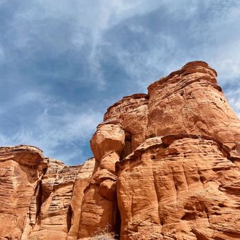Taadidiin Tours - Walking Tours Near Me - Page, Arizona Taadidiin Tours - Walking Tours Near Me - Page, Arizona