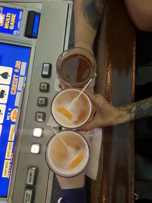 Gustav’s Bar by null