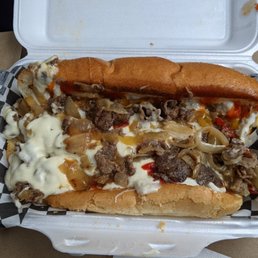 Philly cheesesteakkkkk