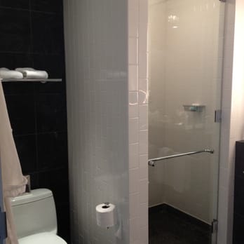 W Hoboken - Fantastic Suite separate shower - Hotels Near Me - Hoboken, New Jersey W Hoboken - Fantastic Suite separate shower - Hotels Near Me - Hoboken, New Jersey