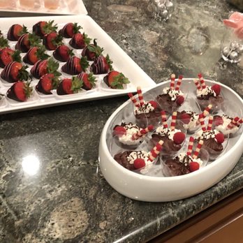 Amia Bakery - Bakeries Near Me - Newark, California