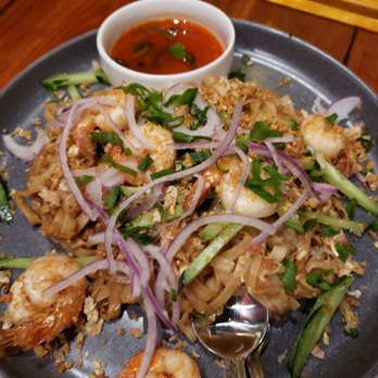 Rangoon Burmese Kitchen - Shrimp Garlic Noodles - Burmese Near Me - Honolulu, Hawaii Rangoon Burmese Kitchen - Shrimp Garlic Noodles - Burmese Near Me - Honolulu, Hawaii