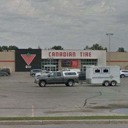 Canadian Tire - Store front