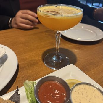 The Independent Restaurant and Bar - New American Near Me - Placerville, California