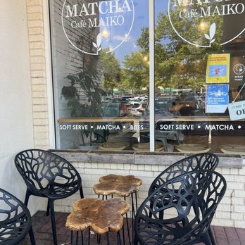 Matcha Cafe Maiko - Outdoor seating in front of the store - Coffee & Tea Near Me - Charlotte, North Carolina Matcha Cafe Maiko - Outdoor seating in front of the store - Coffee & Tea Near Me - Charlotte, North Carolina