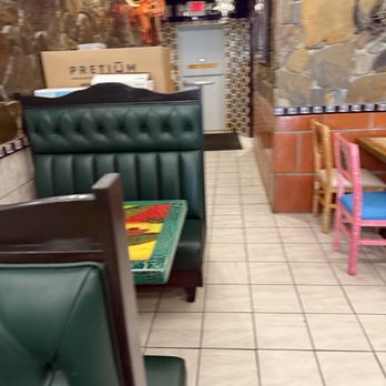 Chile Caliente - Mexican Near Me - West Columbia, South Carolina