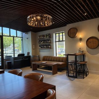 Local Vines - Wine Tasting Room Near Me - Lafayette, California Local Vines - Wine Tasting Room Near Me - Lafayette, California