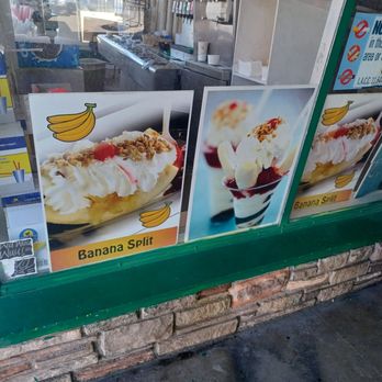 Bob's Freeze - Ice Cream & Frozen Yogurt Near Me - Los Angeles, California Bob's Freeze - Ice Cream & Frozen Yogurt Near Me - Los Angeles, California
