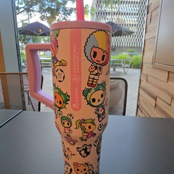 The Coffee Bean & Tea Leaf - September 06,2026 having breakfast with my new cup with iced vanilla cold brew with plain begal with cream cheese. - Coffee & Tea Near Me - Honolulu, Hawaii