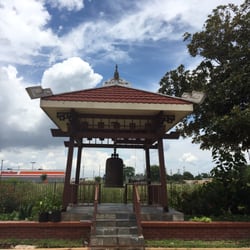 Phap Luan Buddhist Culture Center