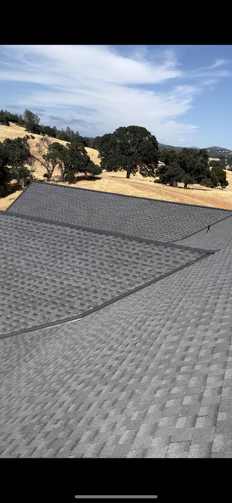 Slide of Epperlys Roofing and Removal