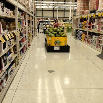Cash Wise - a grocery store aisle - Grocery Near Me - Saint Cloud, Minnesota
