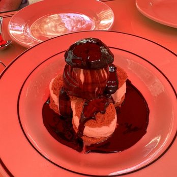 Pastis Miami - Profiteroles - French Near Me - Miami, Florida