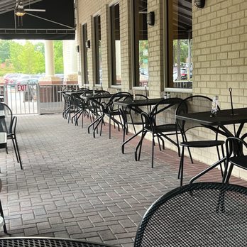 Vicious Biscuit - Large Outdoor patio area - Breakfast & Brunch Near Me - Charlotte, North Carolina Vicious Biscuit - Large Outdoor patio area - Breakfast & Brunch Near Me - Charlotte, North Carolina