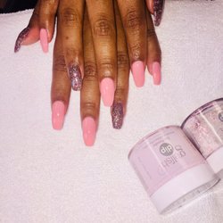 Blossom Nails & Spa - Full Set Dipping Powder