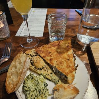 Mason Jar Kitchen & Bar - Spinach artichoke, Birria quesadilla - New American Near Me - Eagan, Minnesota Mason Jar Kitchen & Bar - Spinach artichoke, Birria quesadilla - New American Near Me - Eagan, Minnesota