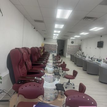 Royal Nails Spa - Chairs - with a nice massage - Nail Salons Near Me - West Sacramento, California Royal Nails Spa - Chairs - with a nice massage - Nail Salons Near Me - West Sacramento, California