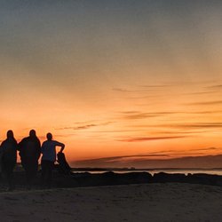 Kingfisher Oceanside - Before Sunrise