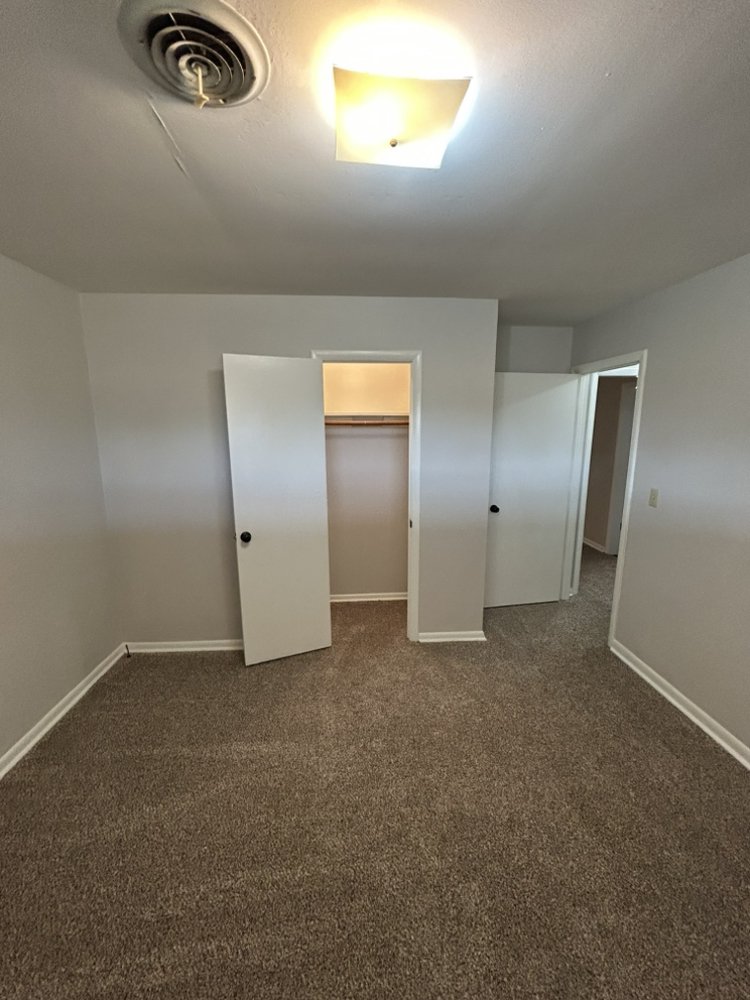 Slide of Harris construction