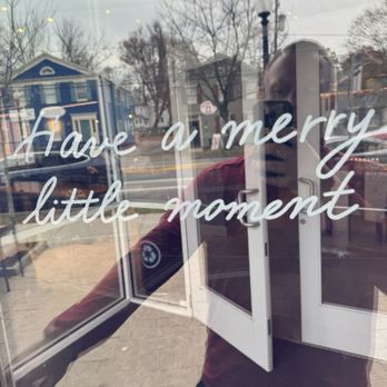 Starbucks - Coffee & Tea Near Me - Pittsford, New York