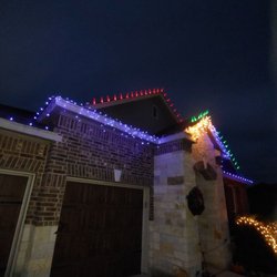 Easterling Services - A recent Christmas lights installation that I did in Bastrop, Texas.