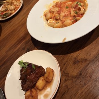Bruschetta - Filet mignon and maccheroncelli - Italian Near Me - Stateline, Nevada
