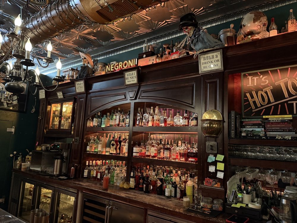 Social spots from Press & Pony