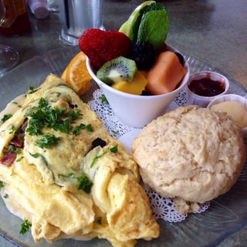 Wildflower Cafe - Sunday Omelette with Homemade Biscuit, honey butter, Strawberry Jam & Fruit bowl - Breakfast & Brunch Near Me - Clearwater, Florida