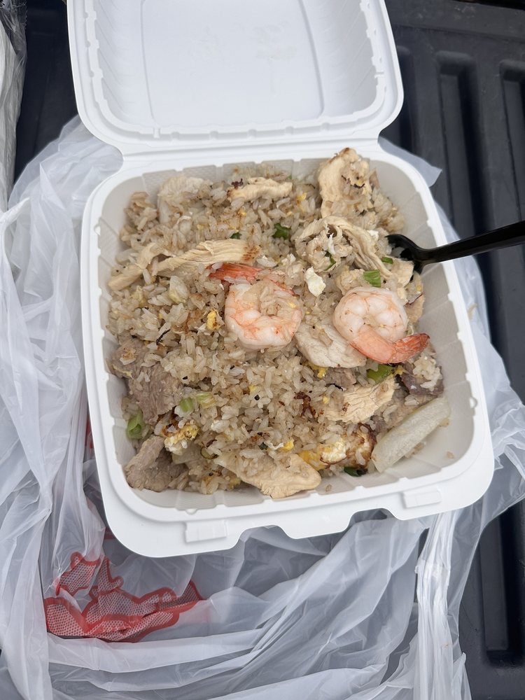 Food from Anong's Thai Cuisine