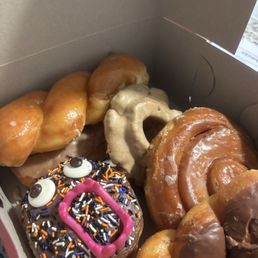 Cinnabon, maple and glazed