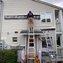 USA Insulation - North Puget Sound - Injecting foam insulation