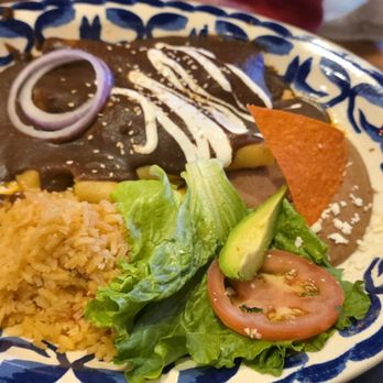 Mi Tierra Cafe & Bakery - Mole - Mexican Near Me - San Antonio, Texas