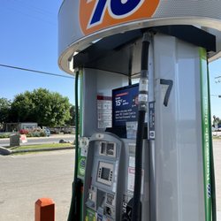 Kwik Break Deli Mart - Unocal gas