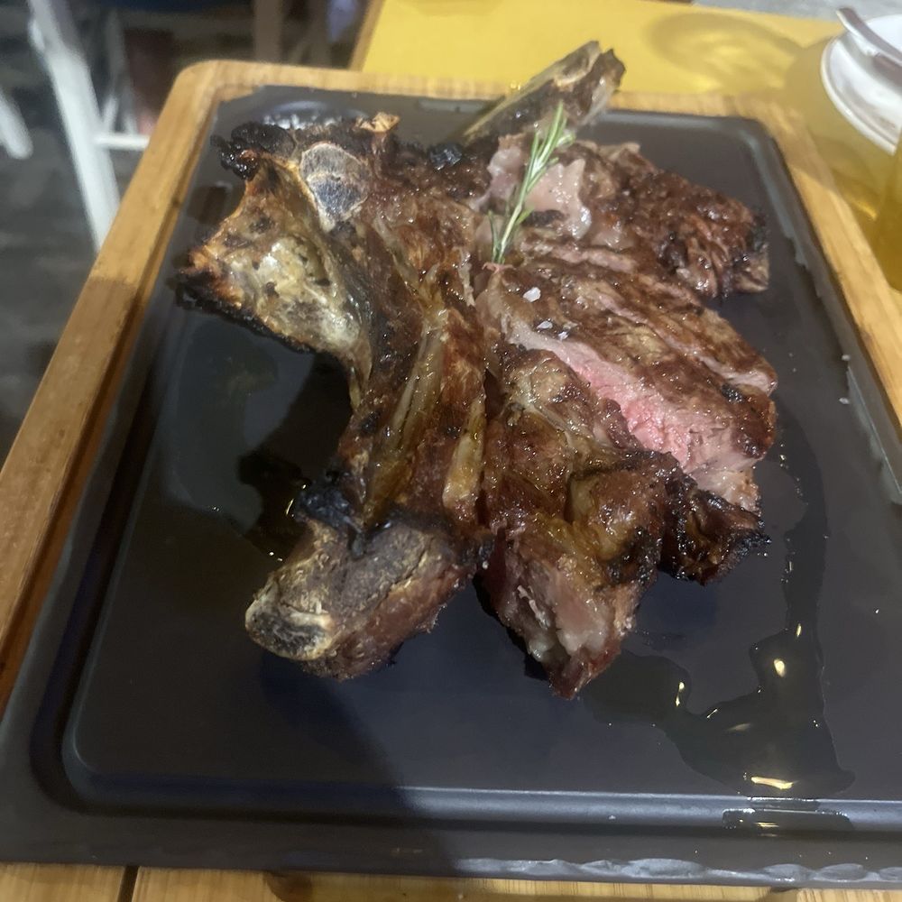 Osteria Ganino - Florentine steak 1 kg - Tuscan Near Me - Florence, FI Osteria Ganino - Florentine steak 1 kg - Tuscan Near Me - Florence, FI