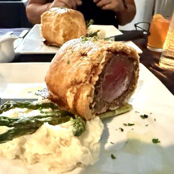 Paradisio - American Near Me - Redding, California