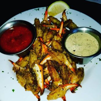 Ely's Restaurant & Bar - Bars Near Me - Ridgeland, Mississippi